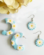 Daisy Scallop Drop Earrings