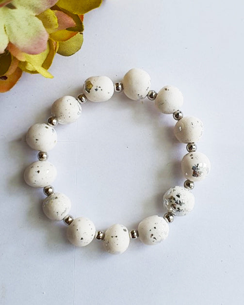 White and Silver Bead Bracelet
