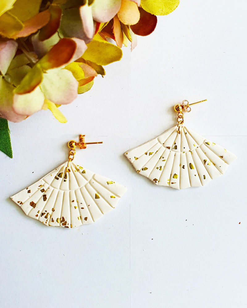 White and Gold Fan Stud Earring