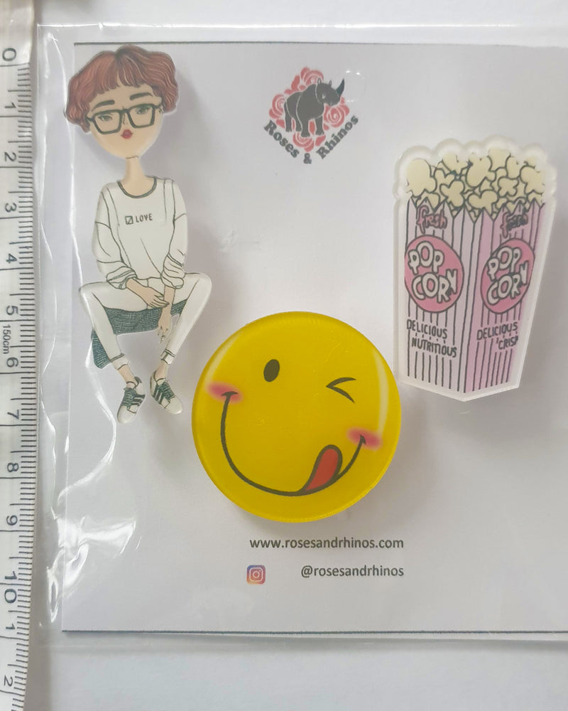 Popcorn Smiley x 3 Pin - Roses & Rhinos